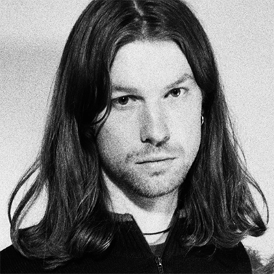 Aphex Twin анонсировал EP серией загадочных постеров