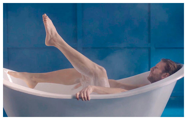 Иван Дорн купается в йогурте в тизере проекта «Че такие кислые?»